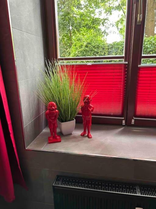 Ruhige Wohnung Im Fabrikstil In Chemnitz Esterno foto