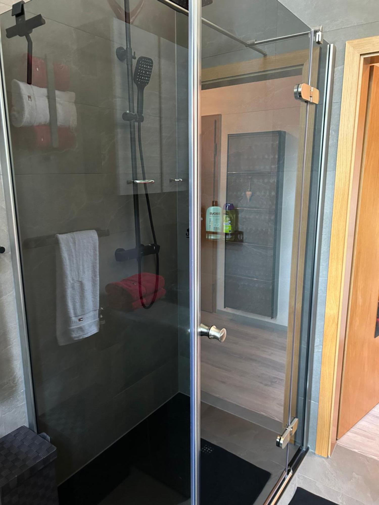 Ruhige Wohnung Im Fabrikstil In Chemnitz Esterno foto